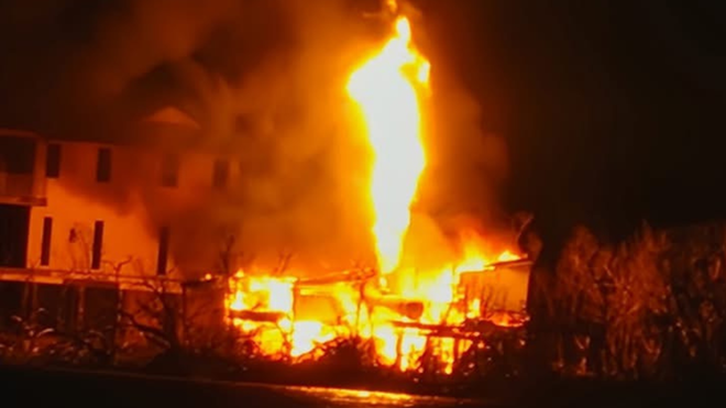 Crescent Island fire