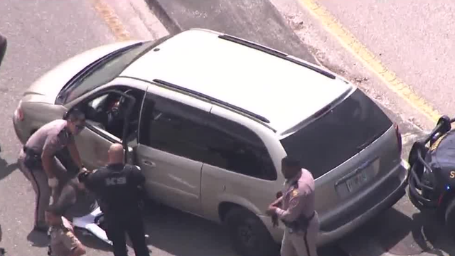 Alleged kidnapper, abuser arrested in Orange County after chase - Vimarsana News
