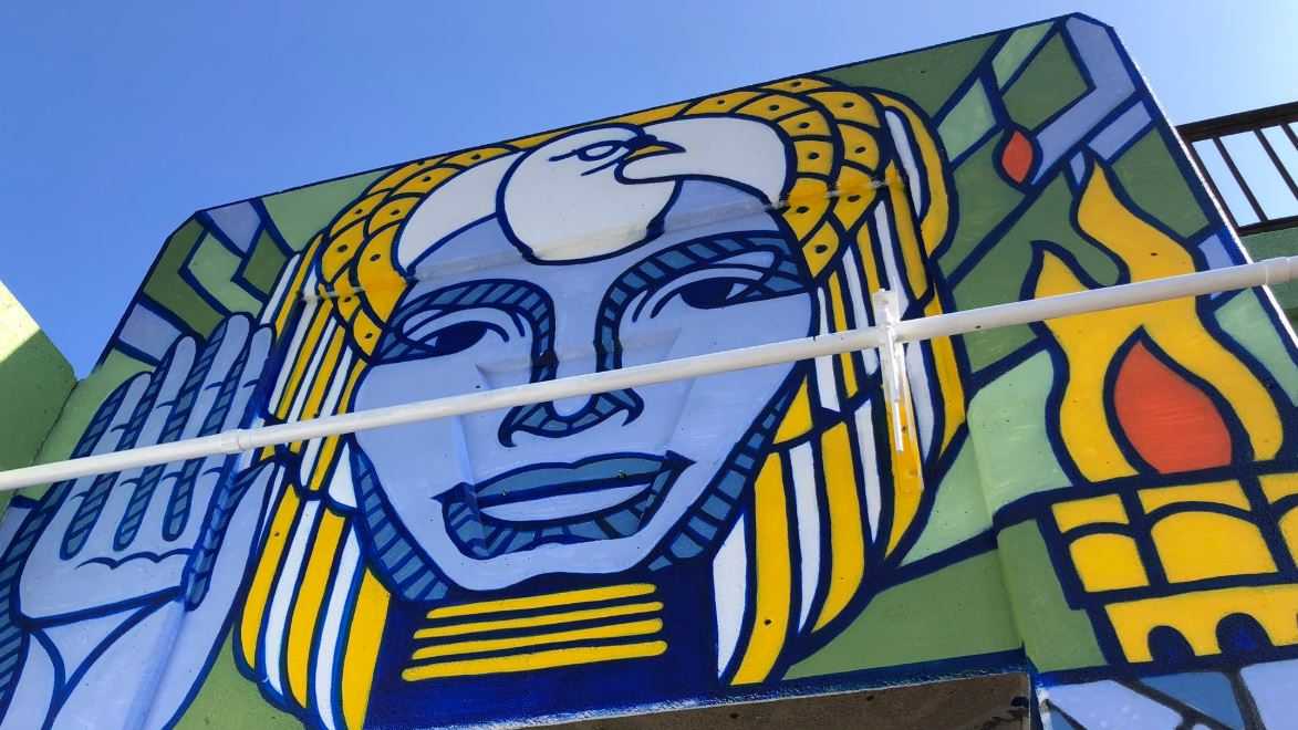 Beautiful murals nearing completion in Russell neighborhood