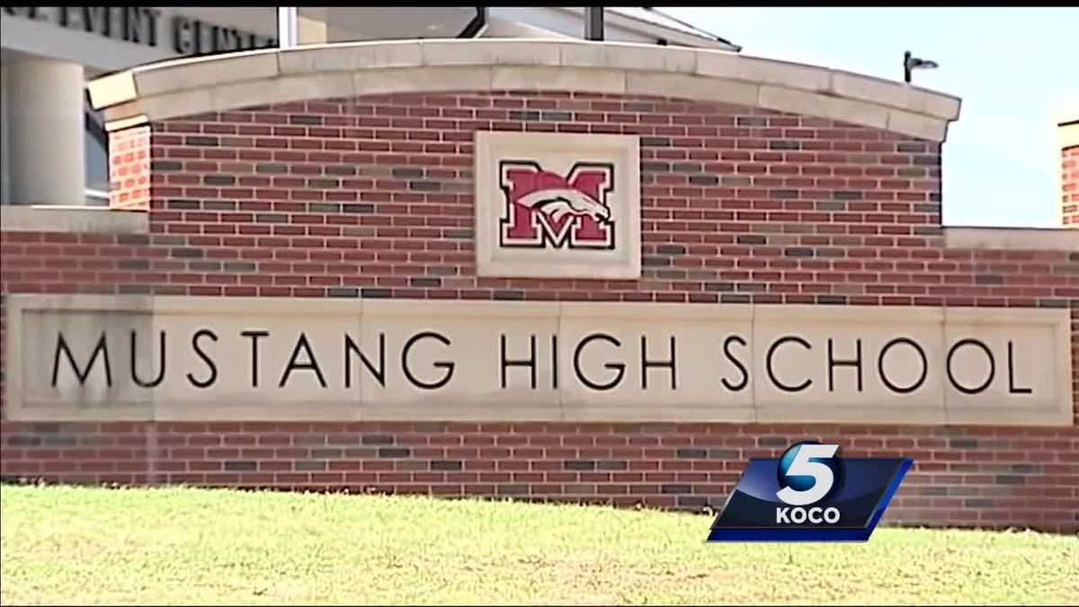 Mustang High School student dies after motorcycle crash
