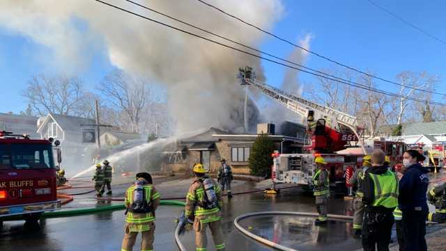 Fire rips through popular Martha's Vineyard restaurant - Vimarsana News