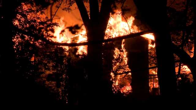 House goes up in flames in south Jackson - Vimarsana News