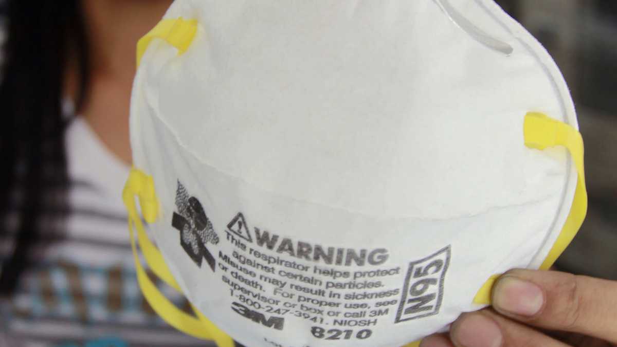 New policy at UMMS hospitals makes wearing masks mandatory for all