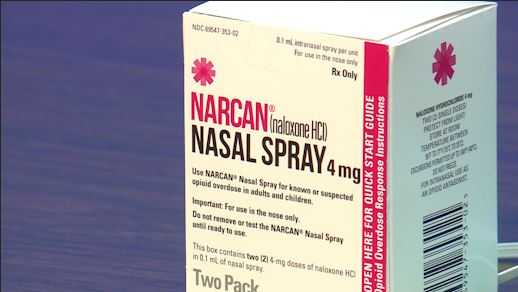 Off-duty Douglas County deputy saves two men with NARCAN - Vimarsana News