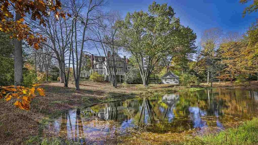 Mansion Monday A beautiful, historic Nashua home updated with modern