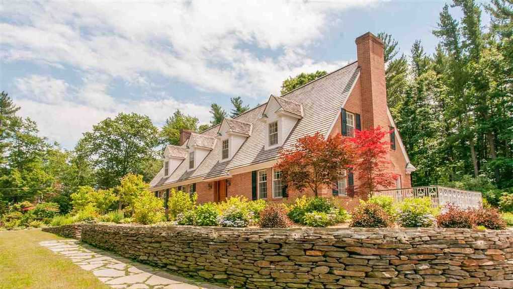 Mansion Monday A country estate in the heart of Nashua