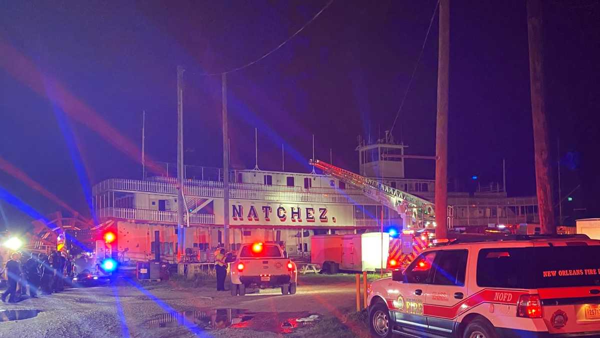 natchez riverboat fire 2022