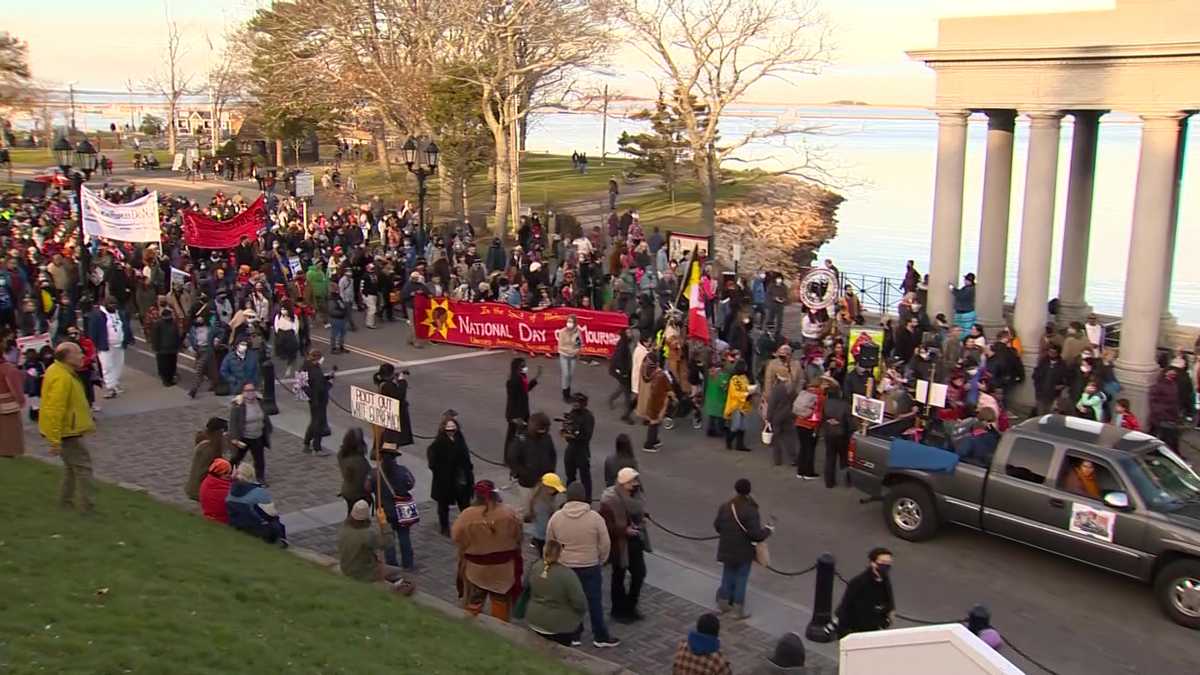 National Day of Mourning held next to Plymouth Rock on Thanksgiving Day