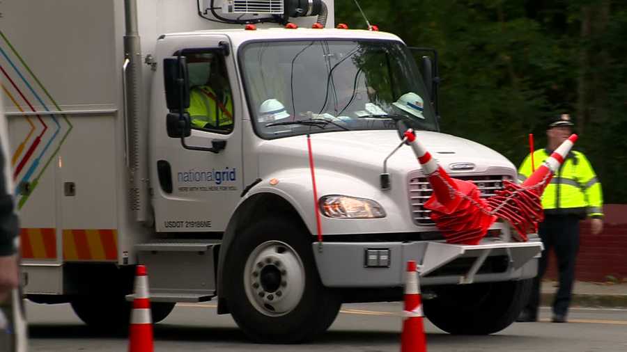 national grid truck arrives in woburn