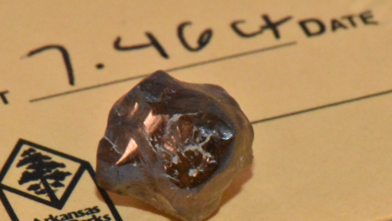 Man from France finds 7.46-carat diamond at Arkansas State Park