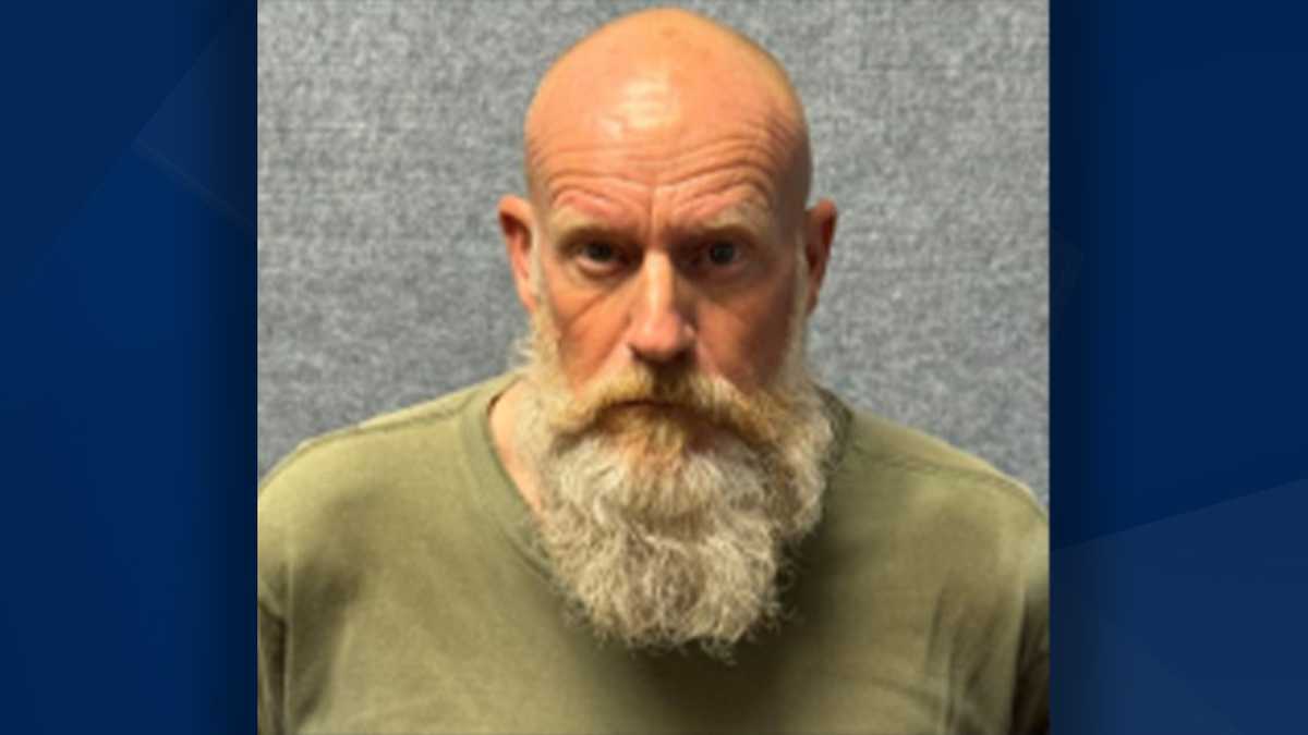 Florida man arrested for pulling gun on bicyclist during road rage incident