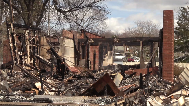 Crews face difficult conditions battling five houses on fire in New Castle