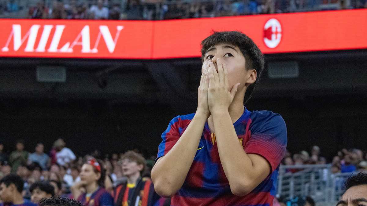 PHOTOS: Thousands gather in Baltimore for soccer match