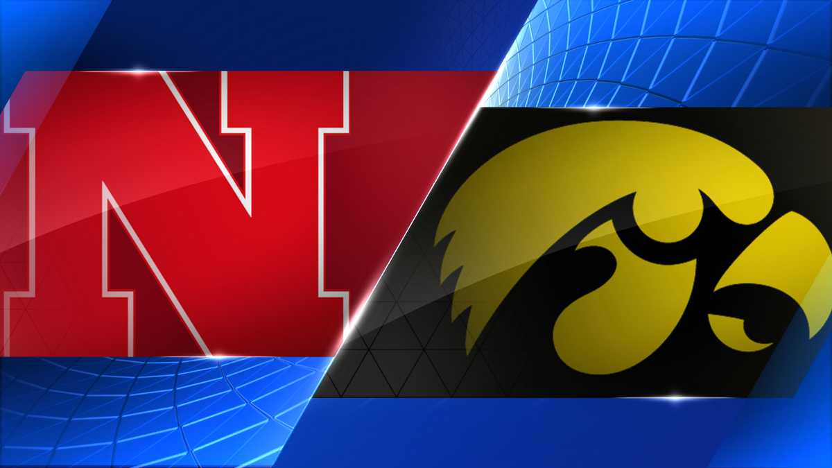 Palmer scores 28, Huskers pull away from Iowa for 9884 win