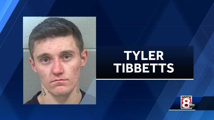 Suspect caught after stealing Dexter police cruiser