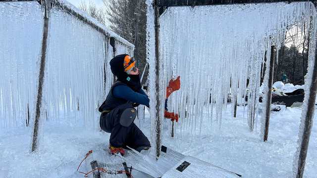 Construction of New Hampshire's Ice Castles attraction underway - Vimarsana News