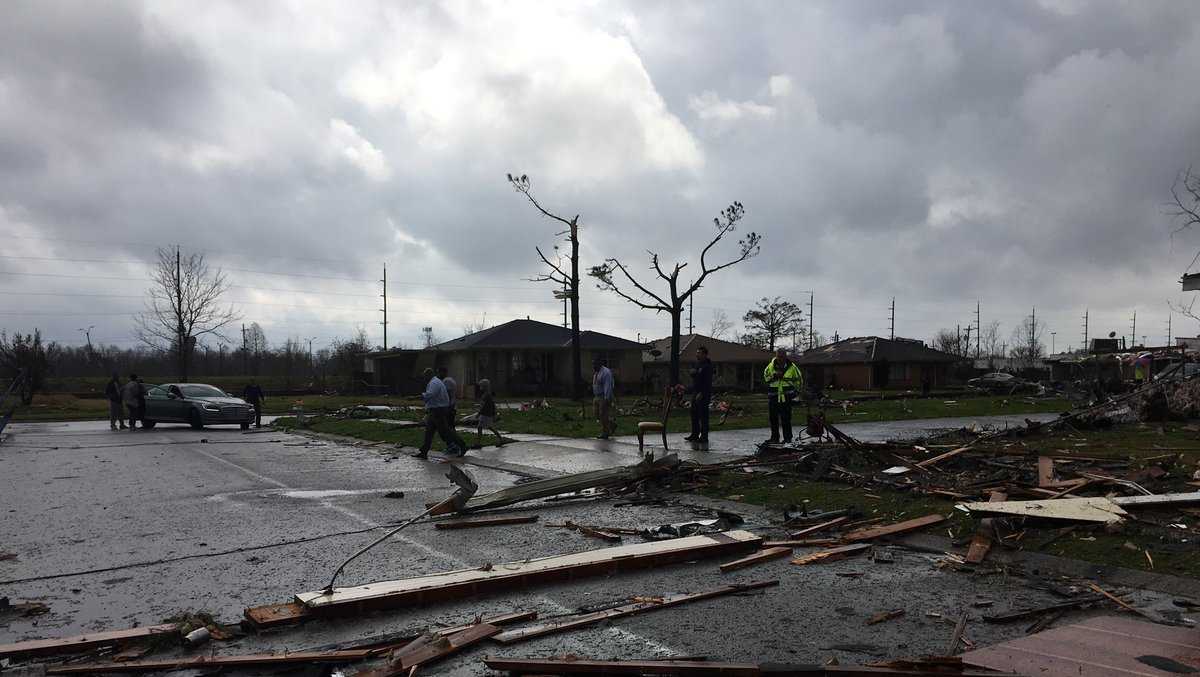 PHOTOS Damage in New Orleans from tornado