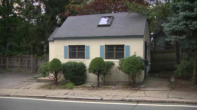 Tiny&#x20;Boston&#x20;home