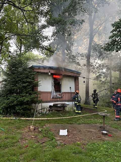 Bullitt County mobile home fire put out by crews