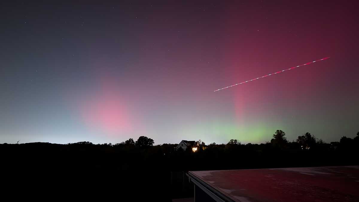 PHOTOS Northern Lights spotted across Louisville, southern Indiana