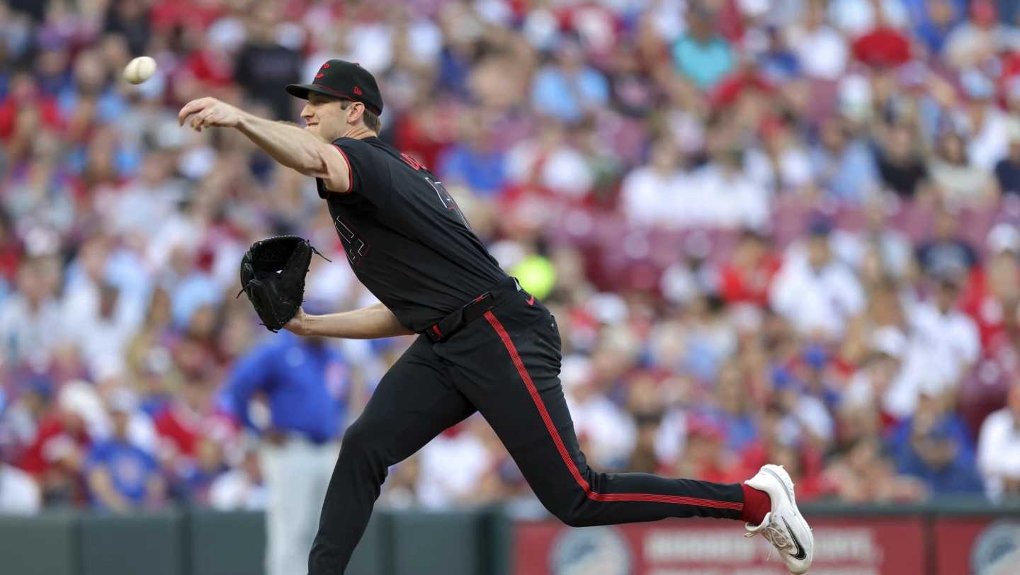 Surging Reds beat Cubs 3-2 for 6th straight victory - Vimarsana News