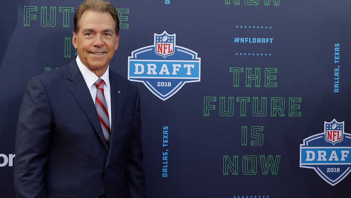 Giants hold picks No. 5 and 7 in first round of 2022 Draft