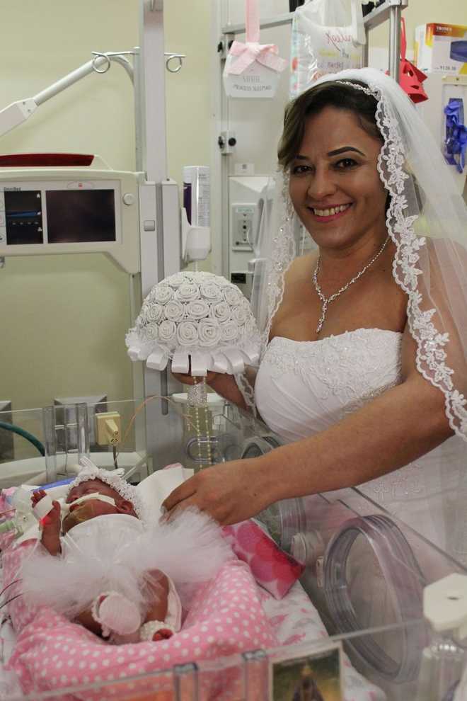 parents&#x20;marry&#x20;in&#x20;NICU&#x20;parents&#x20;marry&#x20;in&#x20;NICU&#x00A0;