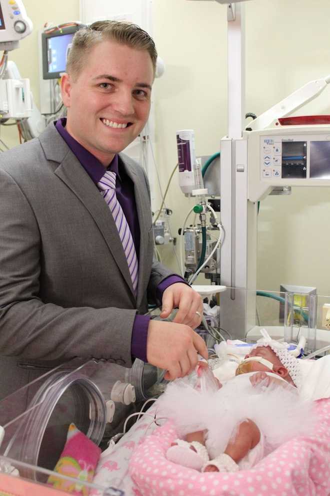 parents&#x20;marry&#x20;in&#x20;NICU&#x20;parents&#x20;marry&#x20;in&#x20;NICU&#x00A0;