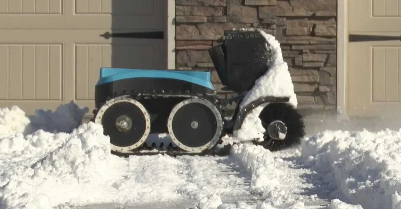 University student unveils advanced snow-clearing robot Nivoso | News ...