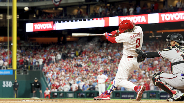 Harper, Schwarber, Castellanos power Phillies past Diamondbacks 5-3 in Game  1 of NLCS