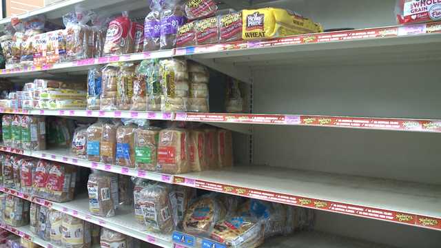 NWA shoppers hit the stores before winter weather strikes - Vimarsana News