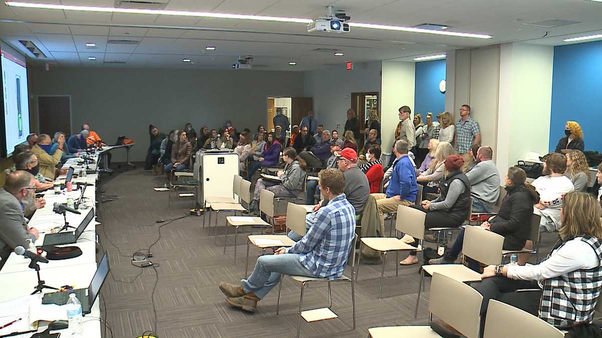 'Trust the people,' Blair City Council votes down mask mandate, urges personal responsibility