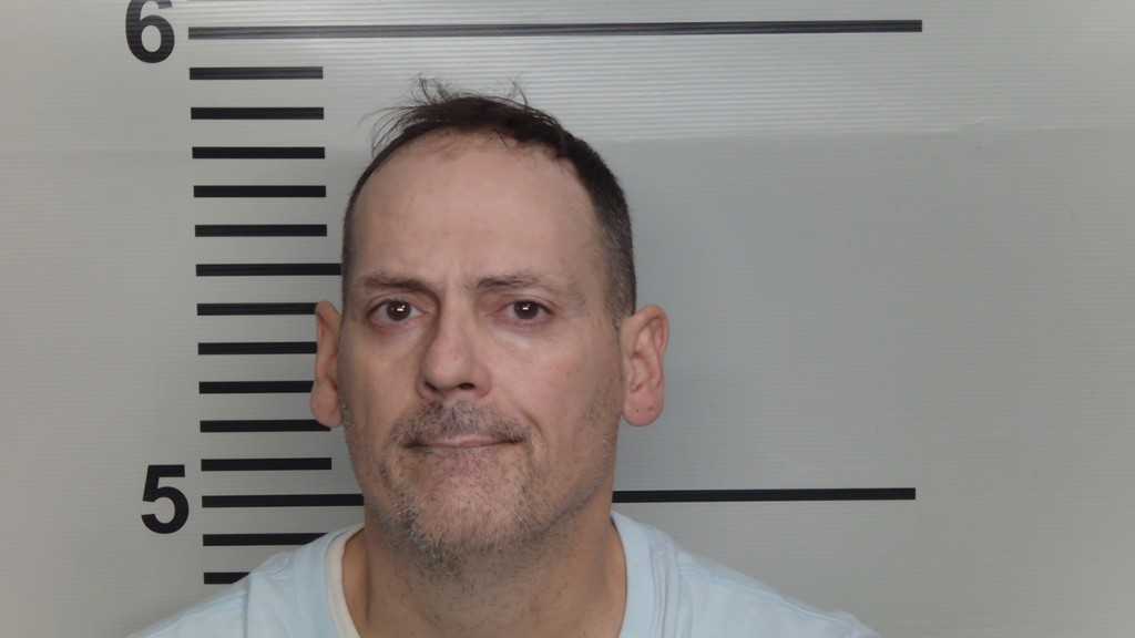 Man charged in connection to copper wire theft in Louisville