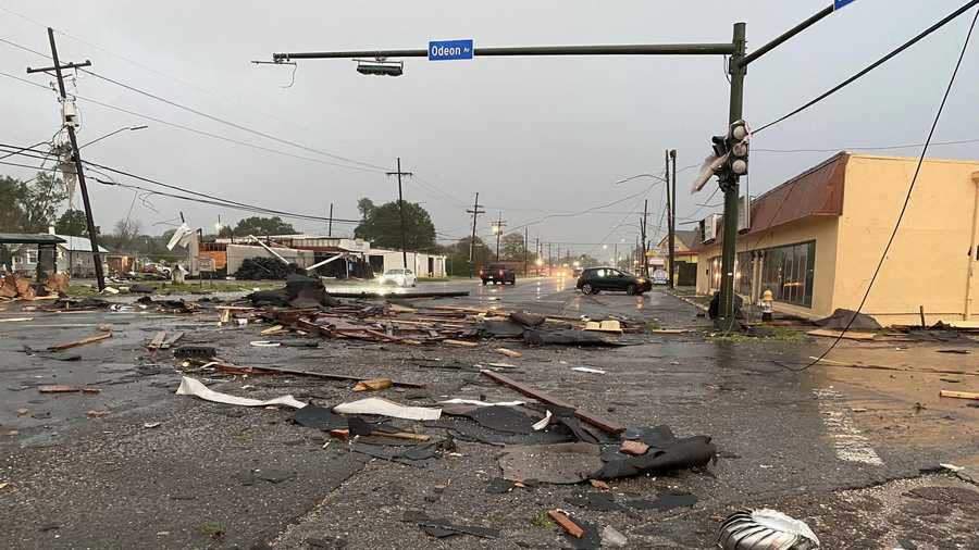 New Orleans tornado damage photos