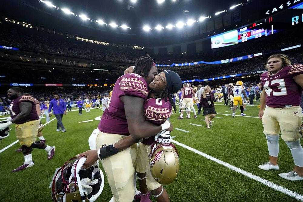 Florida State Blocks PAT, Holds Off Kelly’s LSU, 24-23