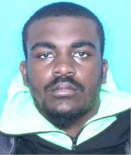 Algiers shooting injured one, police searching for suspect