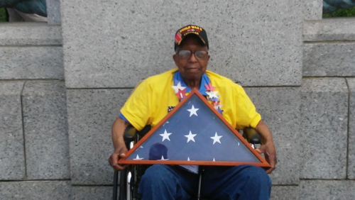 Cincinnati WWII veteran travels to Normandy for anniversary of invasion