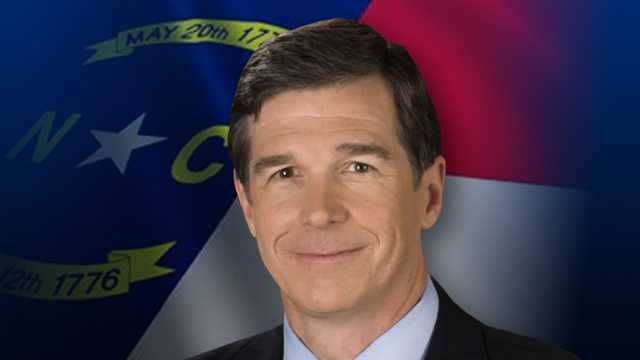 North Carolina Governor Roy Cooper heads to Greensboro for sculpture unveiling - Vimarsana News