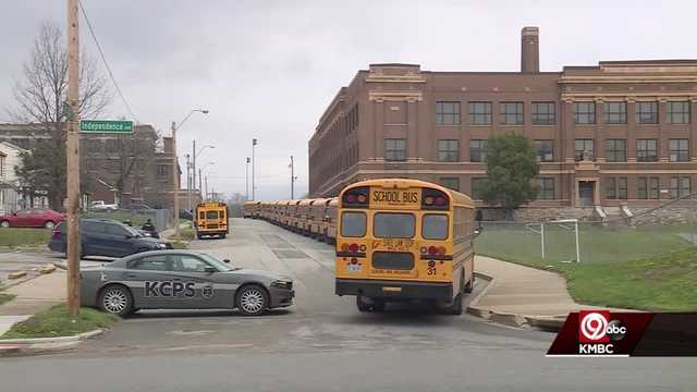 Mother of teen killed inside KC middle school files suit against district - Vimarsana News