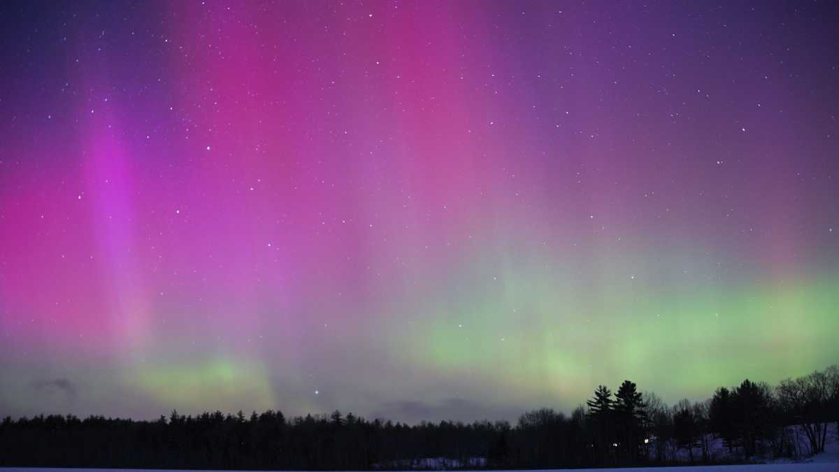 Northern lights visible again Tuesday night in New Hampshire