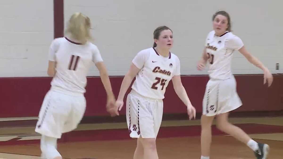 Norwich Picks Up Basketball, Home Win