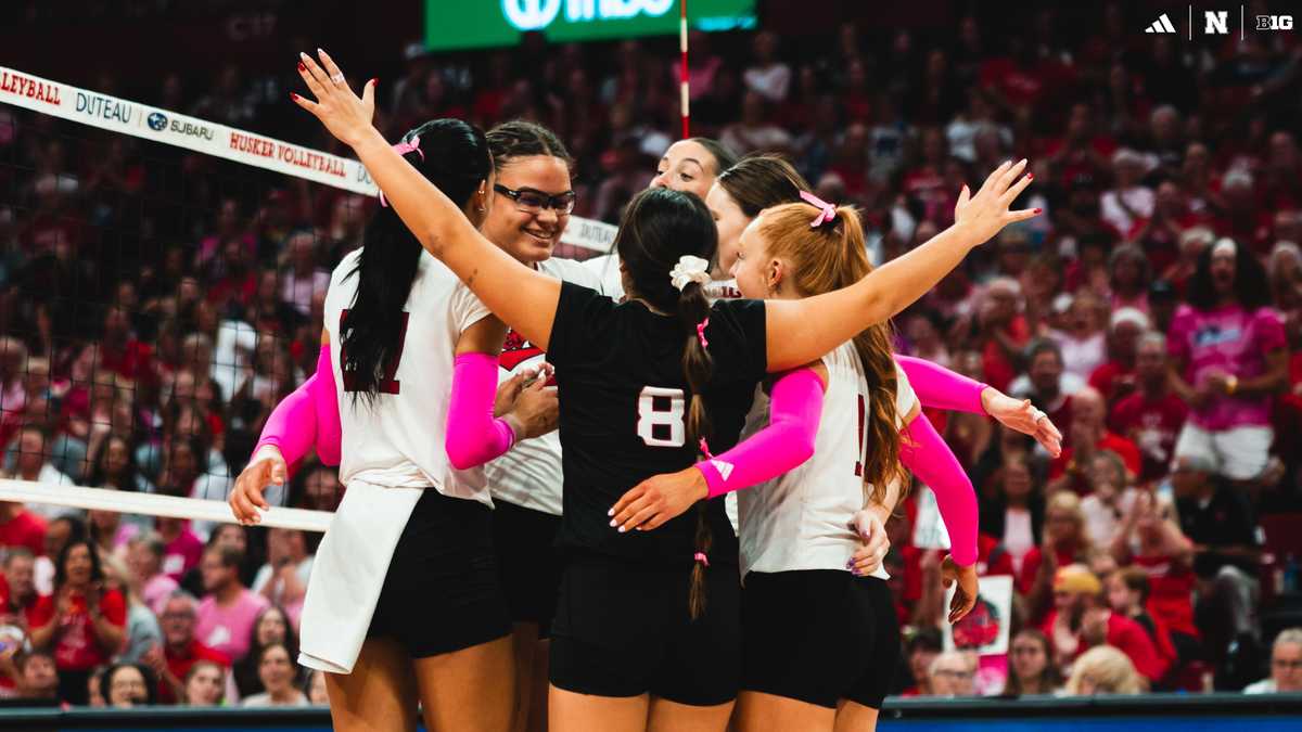Nebraska sweeps Rutgers, wearing pink for breast cancer awareness