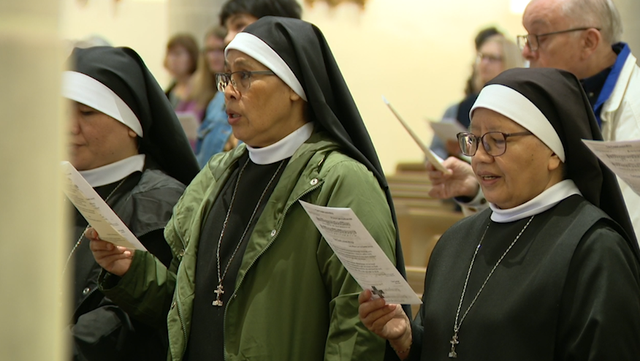 Parishioners take part in prayer for peace in Greensburg amid ongoing Israel-Hamas war - Vimarsana News