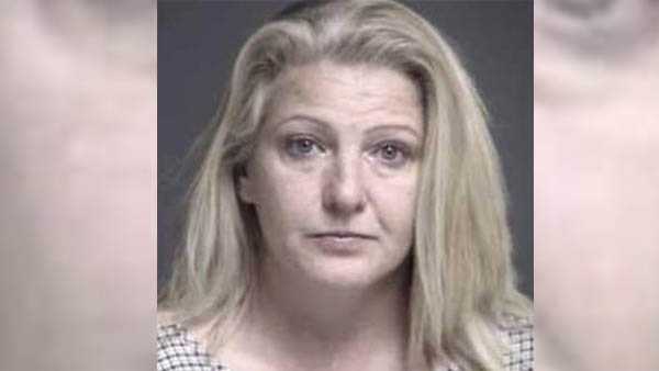 Warren County school nurse pleads guilty to sex charge involving student