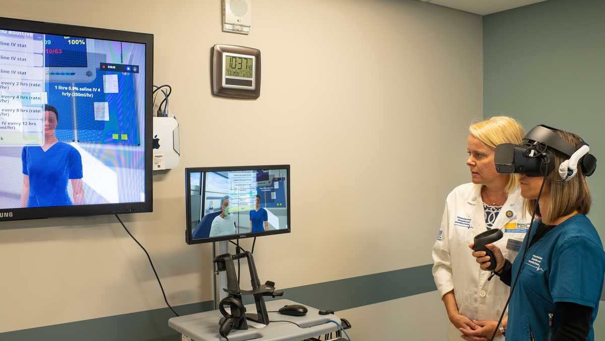 Doctors And Nurses Are Using Virtual Reality To Learn Skills To