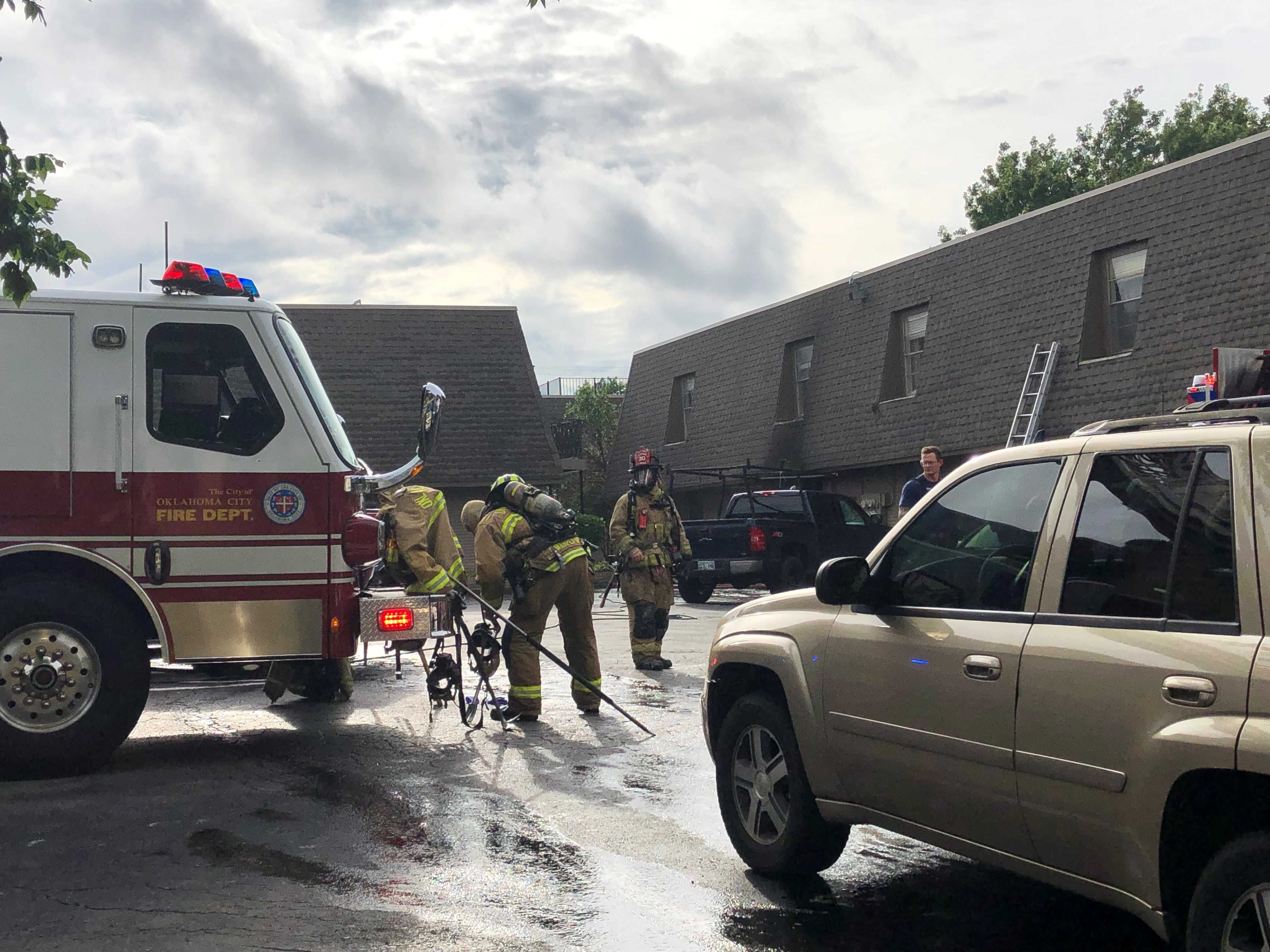 Two Apartments Damaged In Fire At Complex In Northwest Oklahoma City