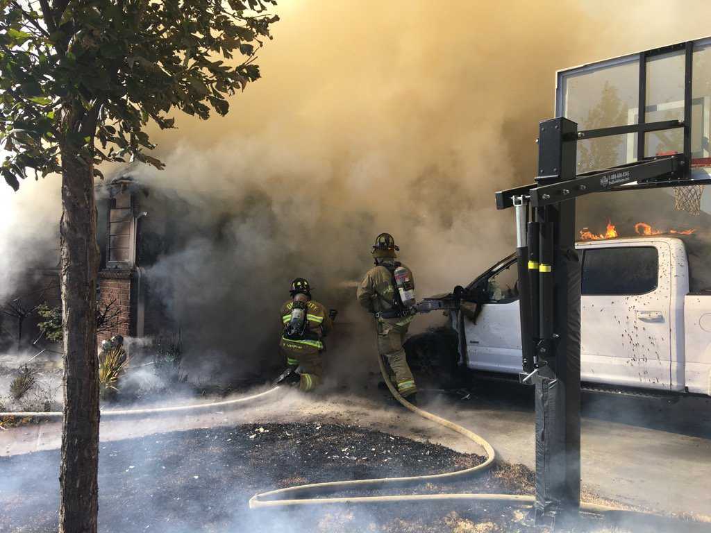 PHOTOS: Oklahoma City Firefighters Battle Large House Fire