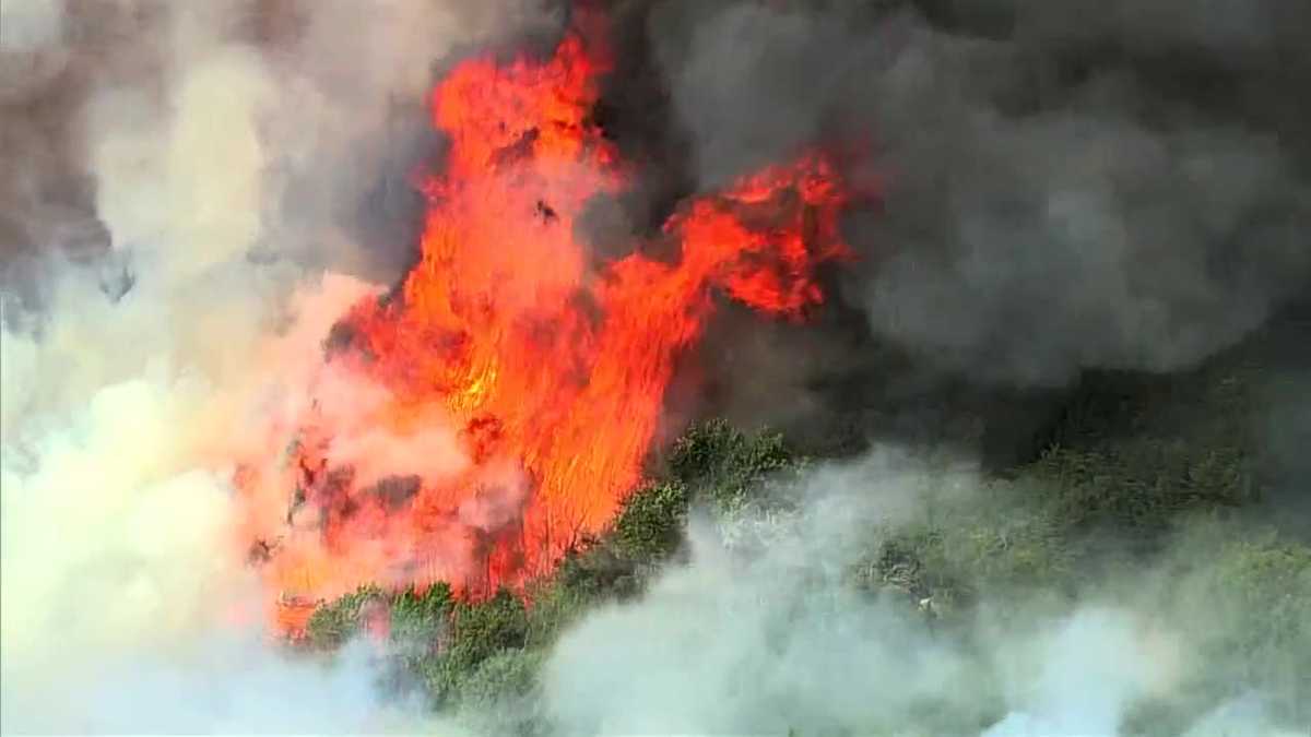 Oklahoma City Crews Battle Large Wildfire