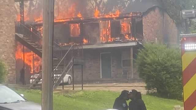 Jackson apartment building burns, 1 taken to hospital - Vimarsana News