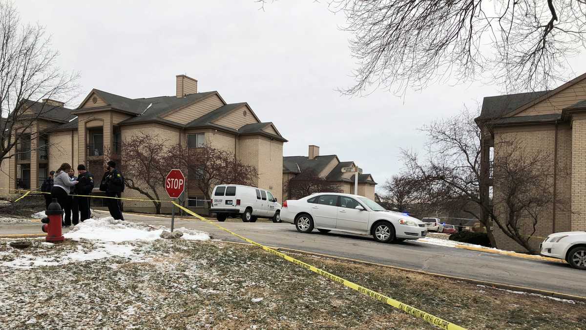KCPD investigating fatal shooting at apartment complex off of Eastwood ...